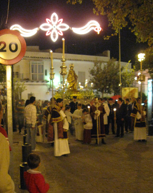 Procession3.jpg